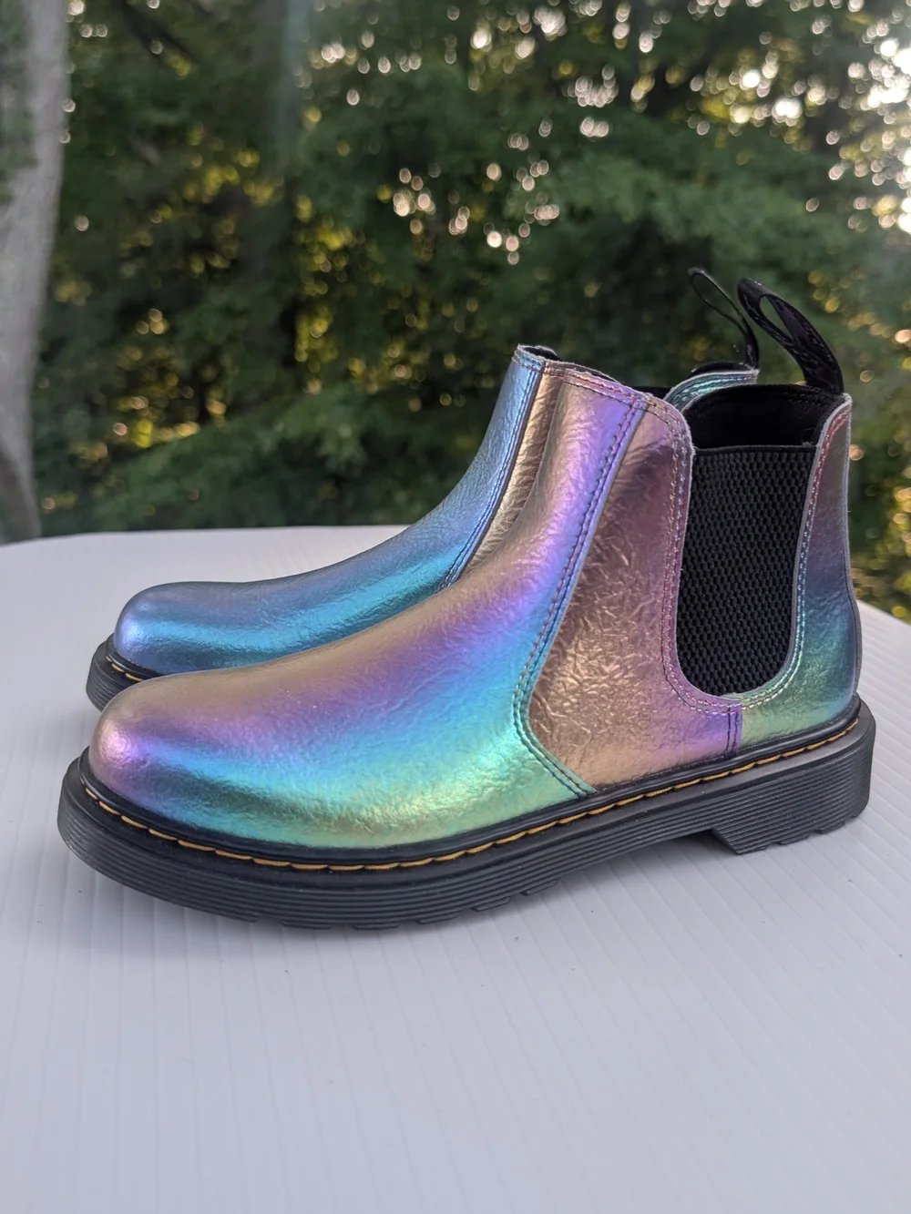 Dr. Martens J Girls 5. Iridescent Chelsea Boots - Teal & Purple Shine